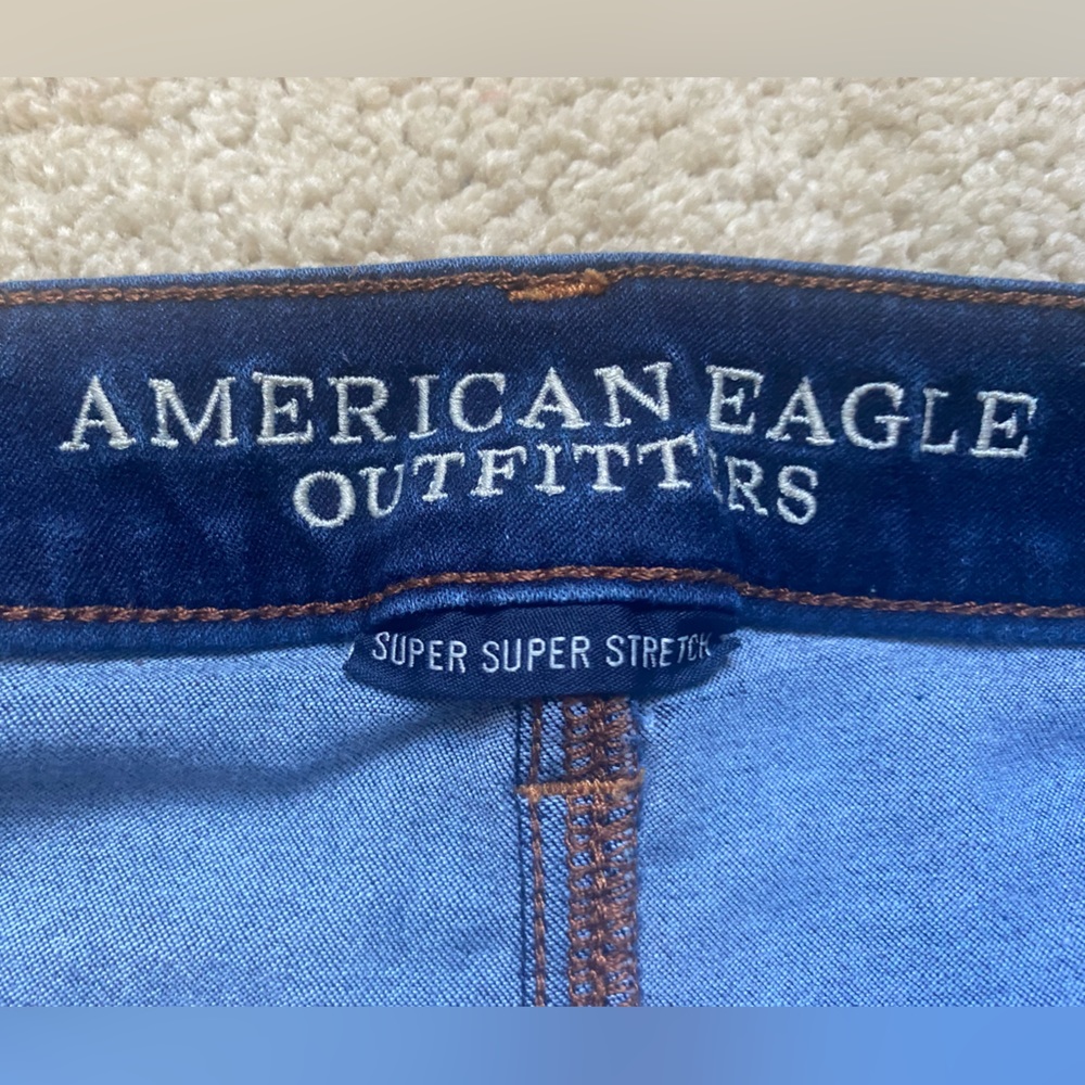 American Eagle Dark Wash Jegging Crop - Picture 3 of 9